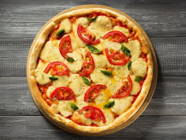 Sarıyer Yemek & Pizza & Fastfood'nin yemek ve ambiyans fotoğrafları 1