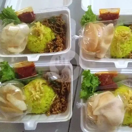 Gambar Makanan Nasi Uduk, Nasi kuning Karin 10