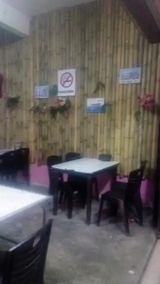 Berkat corner cafe