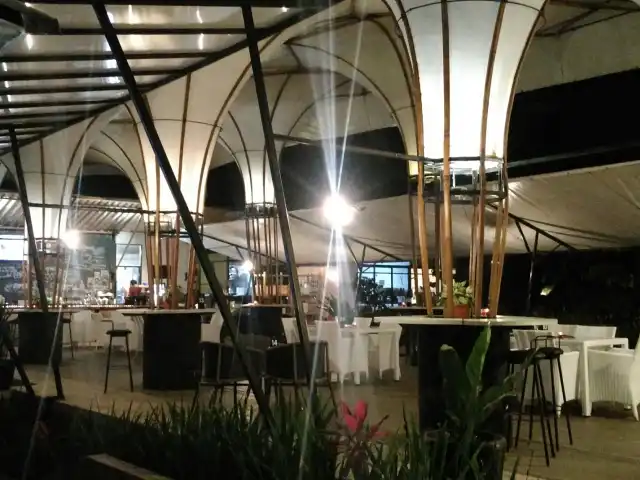 Gambar Makanan Melcosh Merapi Lounge And Coffee Shop 5