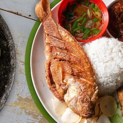 Nasi Ayam Penyet Viral