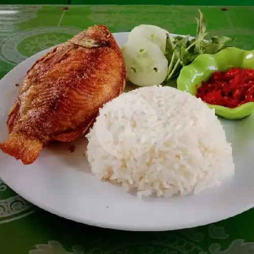 Gambar Makanan Ayam Kampung Goreng Kremes Bu Siti, Wonogiri Kota 6