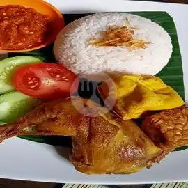 Gambar Makanan Pecel Ayam Dan Lele Goreng Warung Wong Jowo, Taman Jajan Gaul 1