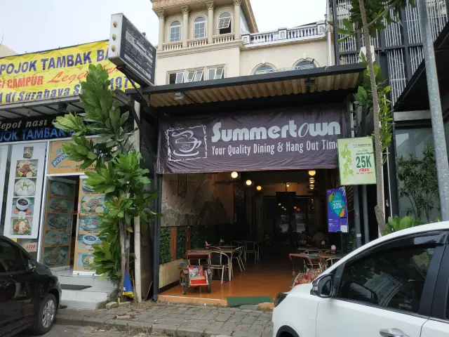 Gambar Makanan Summer Town Kopitiam 8