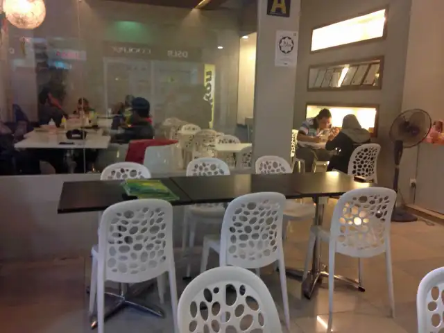 Nice Place Cafe Food Photo 4
