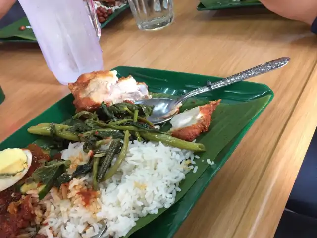 Nasi Lemak Mak Leha Ampang Food Photo 5