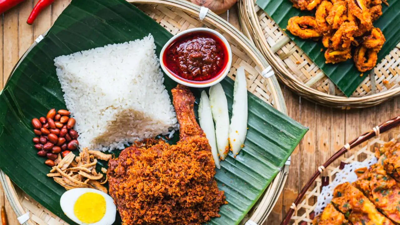 Nasi Lemak Bamboo (Lintas)