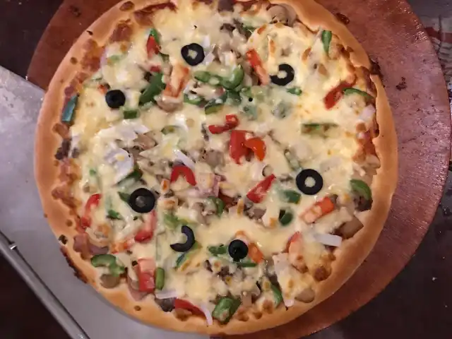 Gambar Makanan Red pizza 2