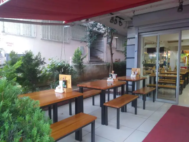 Acun Kasap Burger & Steak House'nin yemek ve ambiyans fotoğrafları 3