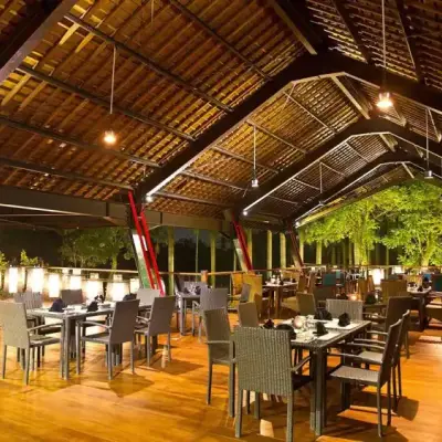 Terrace Tondano Restaurant - Klub Golf Bogor Raya
