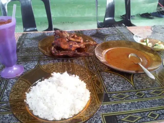 Ayam Goreng Madu Food Photo 8