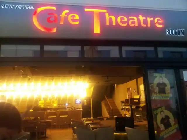 Cafe Theatre'nin yemek ve ambiyans fotoğrafları 3