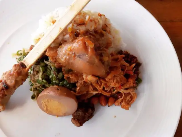 Gambar Makanan Nasi Ayam Kedewatan Ibu Mangku 15