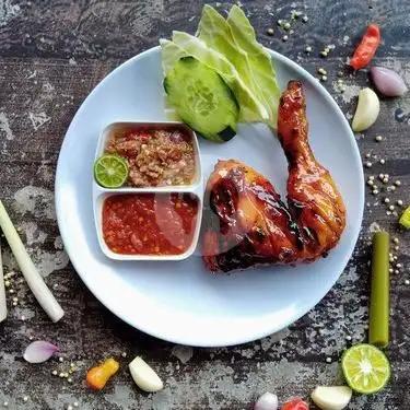Gambar Makanan Ayam Bakar Bali Tulen, Nusa Dua 2