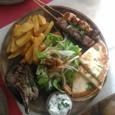 Nostimo Greek Grill Ubud