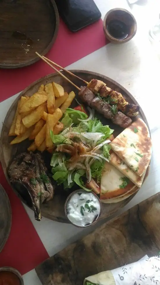 Nostimo Greek Grill Ubud