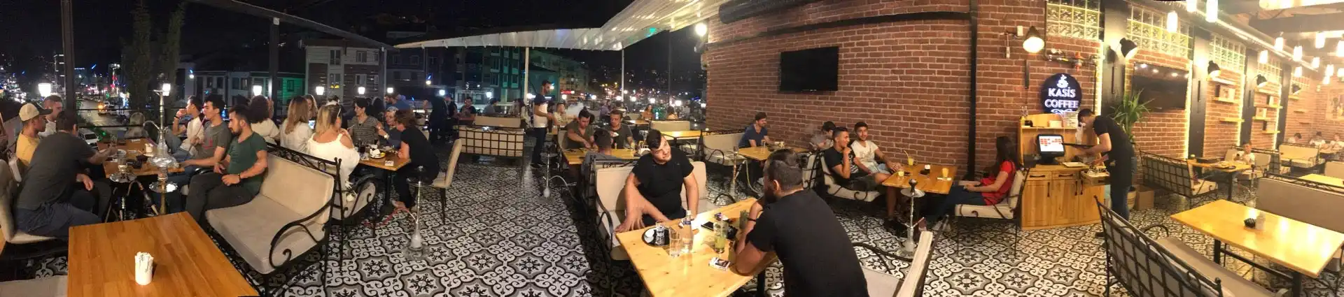 KASİS CAFE VE NARGİLE'nin yemek ve ambiyans fotoğrafları 9