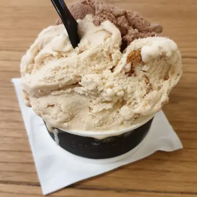 La Ricchi Ice Cream