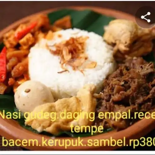 Gambar Makanan Nasi Gudeg & Nasi Kuning Bu Dewi, Kebon Jeruk 11