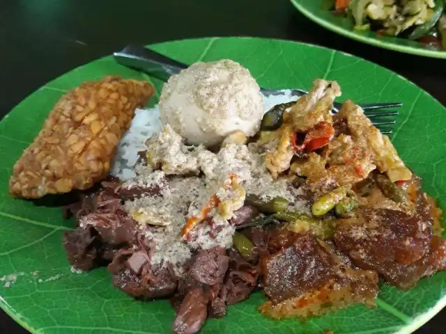 Gambar Makanan Gudeg Yogya Bu Darmo / Bu Yati 8