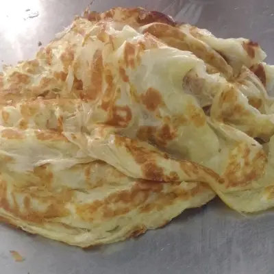 Lori Roti Canai