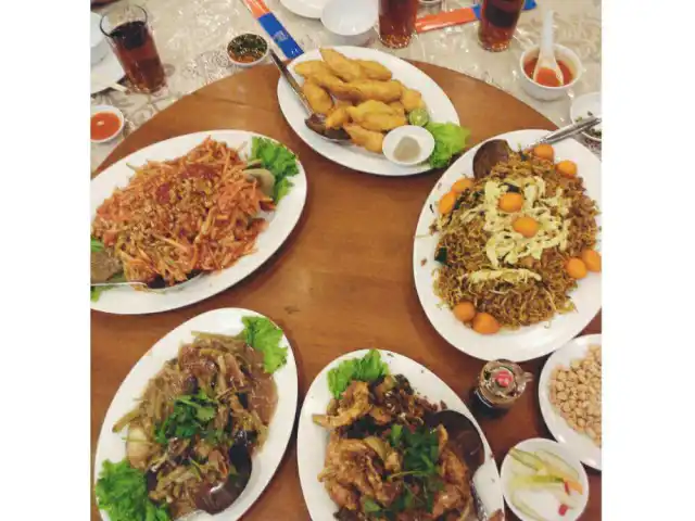 Gambar Makanan Chung Hua Restaurant 20