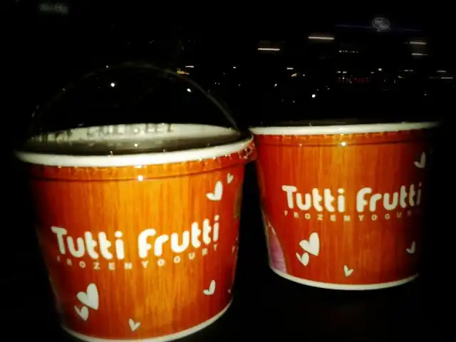 Tutti Frutti Food Photo 11