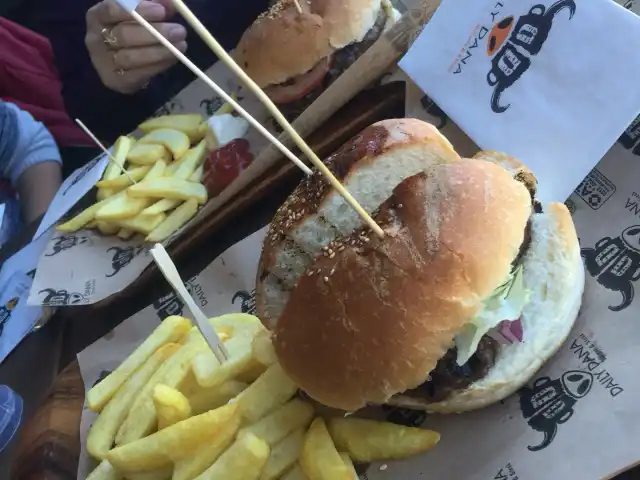 dailydana burger&steak'nin yemek ve ambiyans fotoğrafları 12