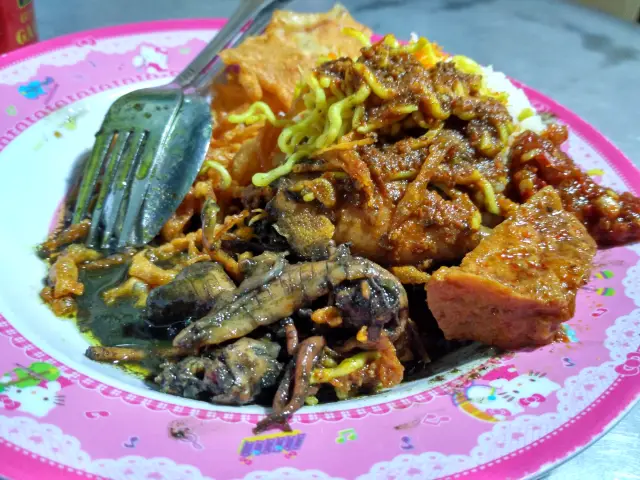 Gambar Makanan Nasi Cumi Waspada 11