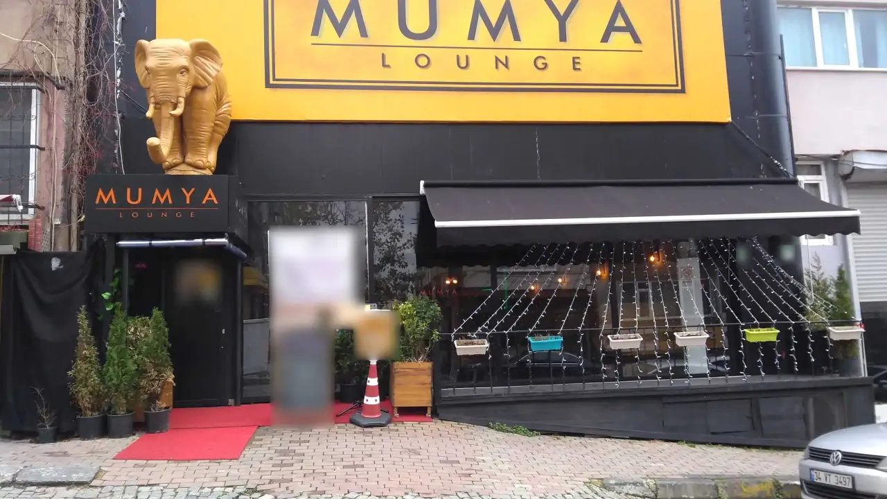 Mumya Lounge