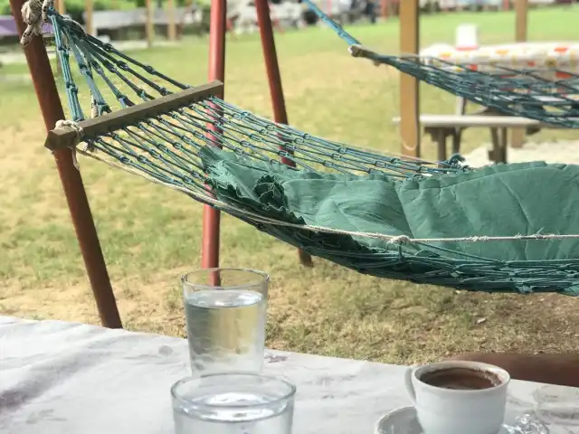 Polonezköy Yıldız Piknik Parkı'nin yemek ve ambiyans fotoğrafları 6