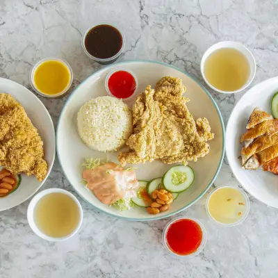 Wee Salad Chicken Rice @ MegaBite Cafe Batu Kawa