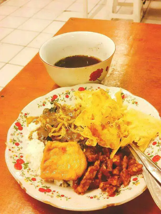 Pecel Rawon Bagong