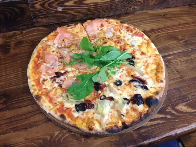 Fornello Pizza'nin yemek ve ambiyans fotoğrafları 74