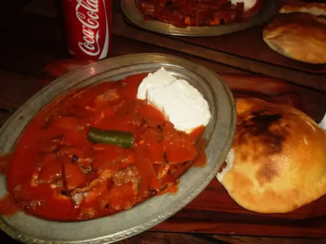 Çinili Taş Fırın Lahmacun'nin yemek ve ambiyans fotoğrafları 1