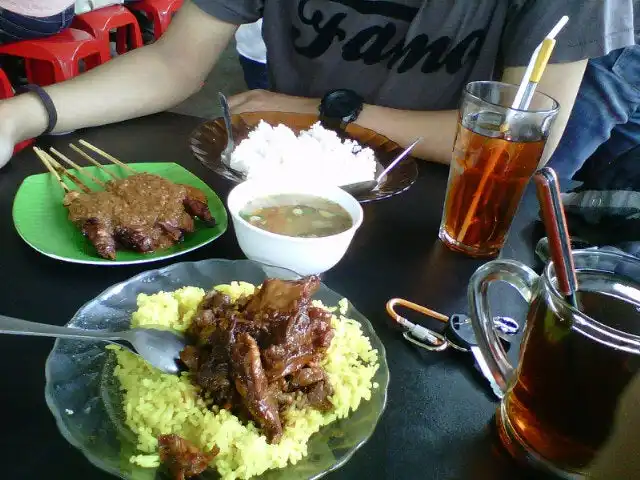 Gambar Makanan Kindai "Warung Masakan Banjar" 2