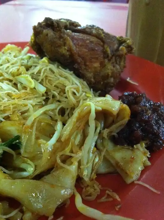 Paklang dan Maklang Asam Pedas Ayam Goreng Food Photo 7