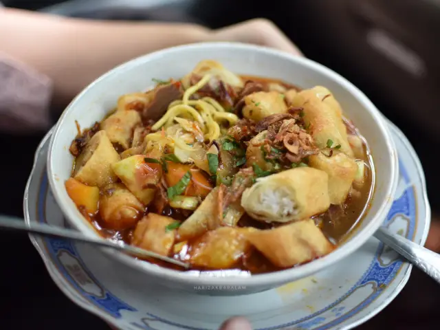 Soto Mie Bogor Arifin