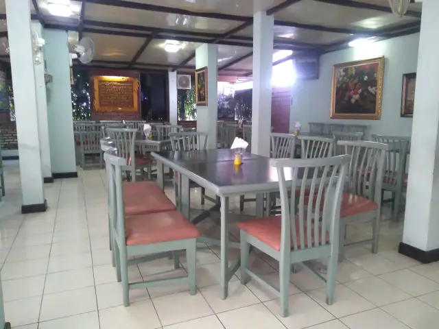 Gambar Makanan Inns Restaurant 10