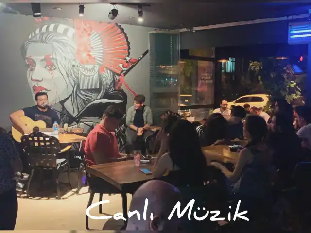 Café Nairobi'nin yemek ve ambiyans fotoğrafları 5