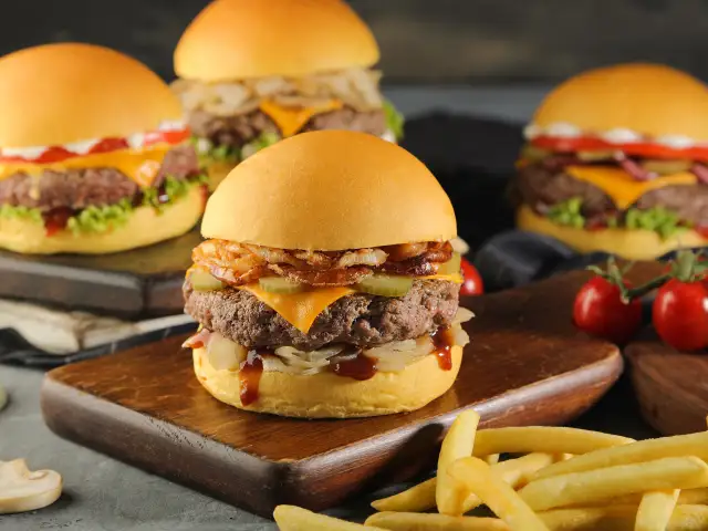 Look Burger'nin yemek ve ambiyans fotoğrafları 1