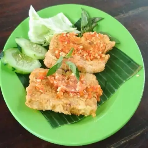 Gambar Makanan Ayam Geprek Maknyus, Canggu 9