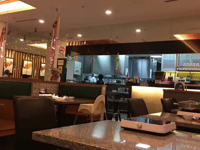 Johnny's Restaurants