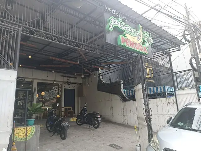 Gambar Makanan Kedai Es Pisang Ijo Pemuda 1