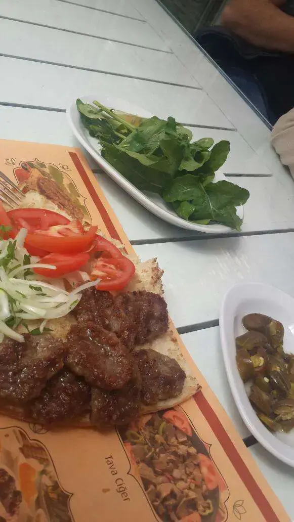 Meşhur Köfteci Nazmi Usta'nin yemek ve ambiyans fotoğrafları 8