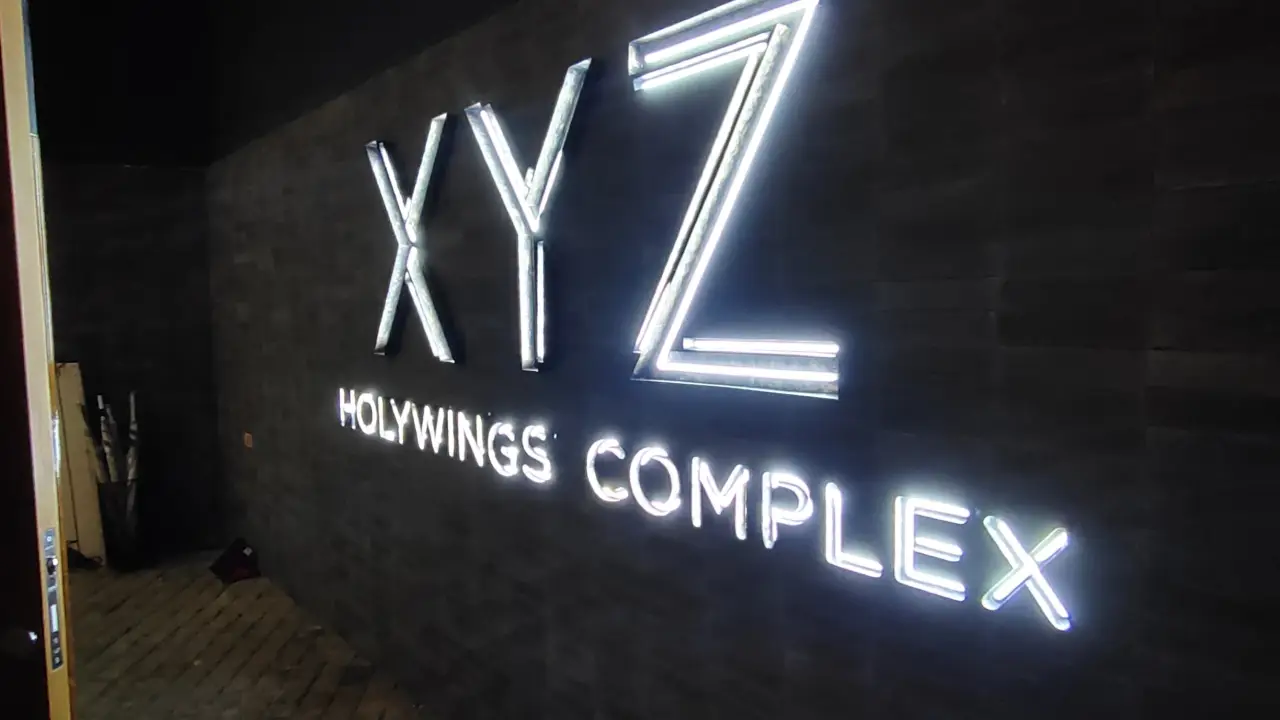 Holywings XYZ