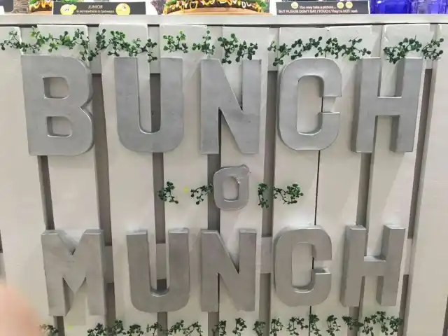 Bunch O' Munch by Chef Mattheu Food Photo 16