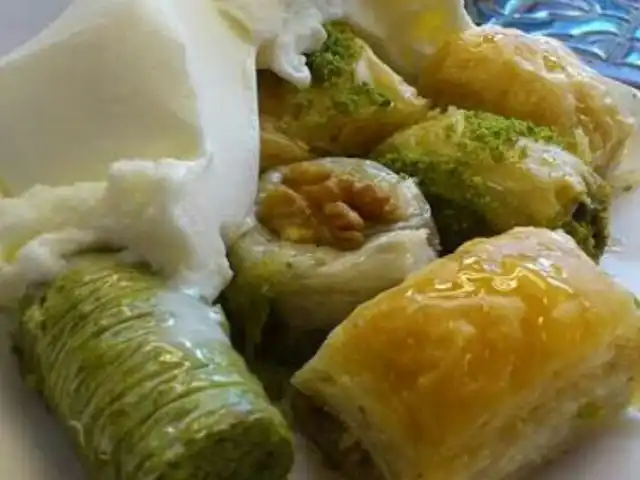 bahçeşehir güllüoğlu'nin yemek ve ambiyans fotoğrafları 17