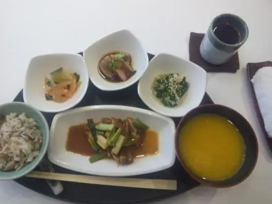 Gambar Makanan Hougetsu Japanese Restaurant 15