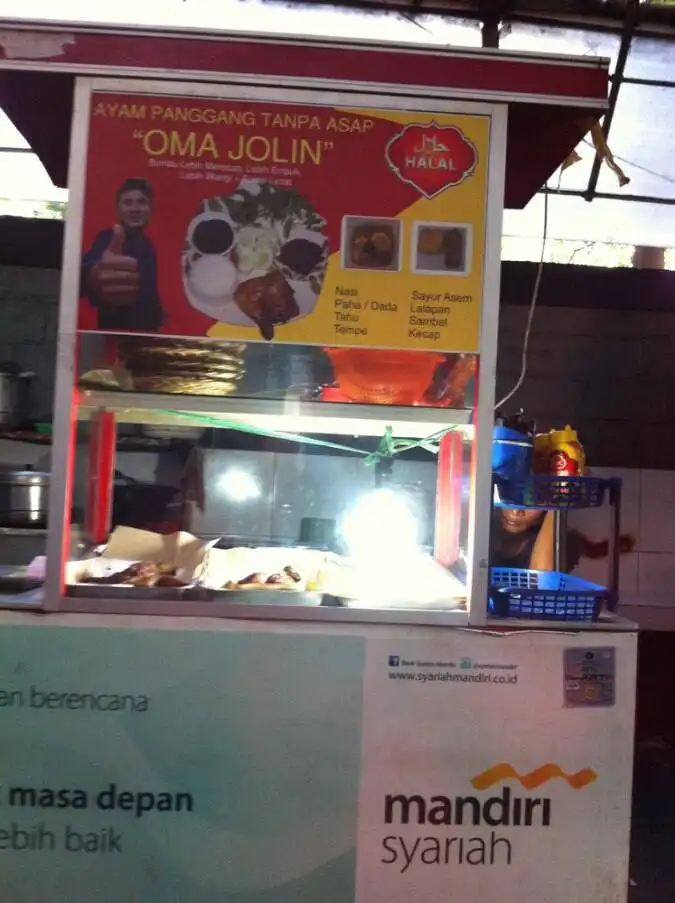 Ayam Panggang Hingkong "Oma Jolin"